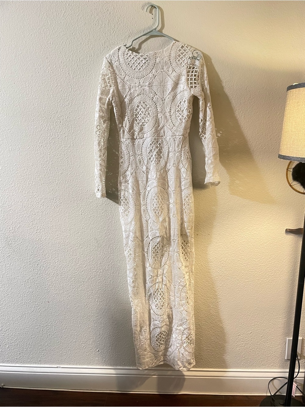 Lioness Ivory Lace Long Sleeve V-Neck Maxi Dress - Picture 6 of 6